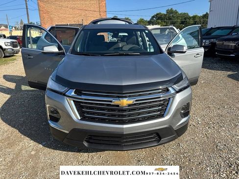 Used 2023 Chevrolet Traverse LT AWD/4WD image 33