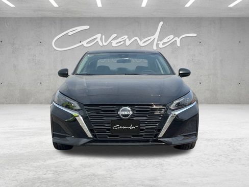 New 2025 Nissan Altima 2.5 SV image 18