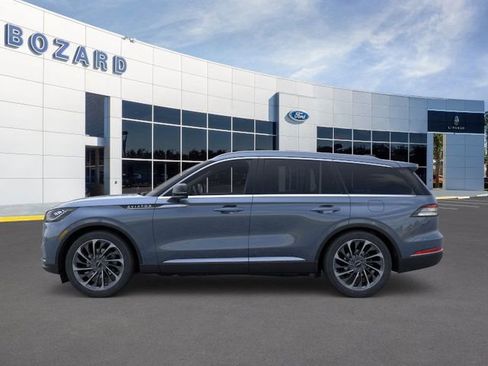 New 2026 Lincoln Aviator Reserve RWD image 4
