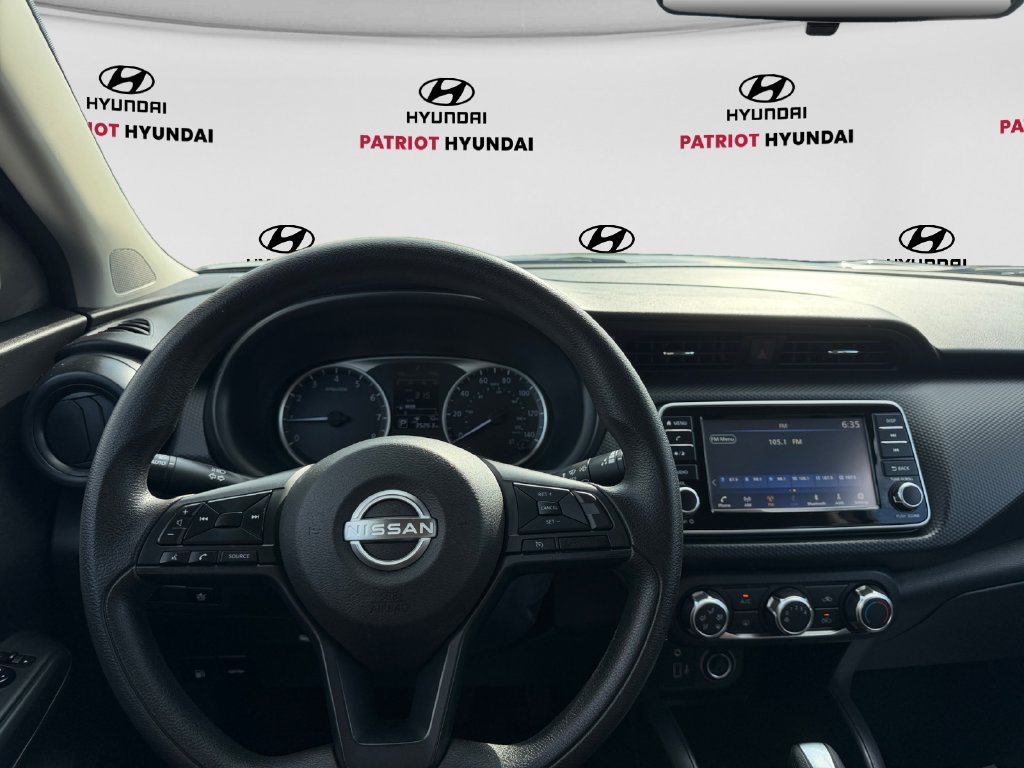 Used 2024 Nissan Kicks S FWD image 10