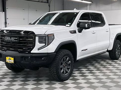 Used 2024 GMC Sierra 1500 AT4X AWD/4WD image 12