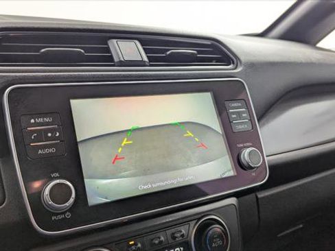 Used 2022 Nissan Leaf S FWD image 26