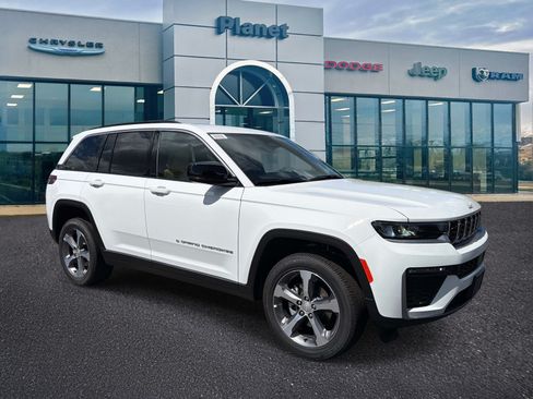 New 2026 Jeep Grand Cherokee Limited AWD/4WD image 1