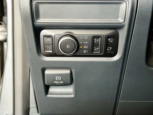 Used 2025 Ford F150 XLT w/ Equipment Group 302A MID AWD/4WD image 10