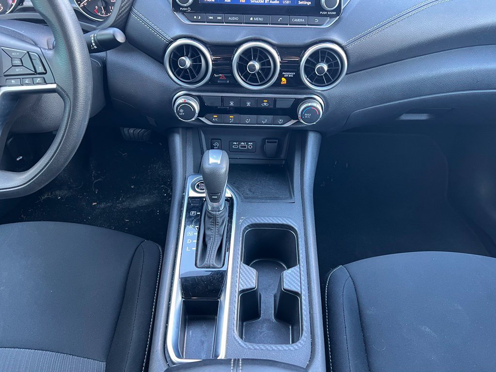 Used 2025 Nissan Sentra SV FWD image 18