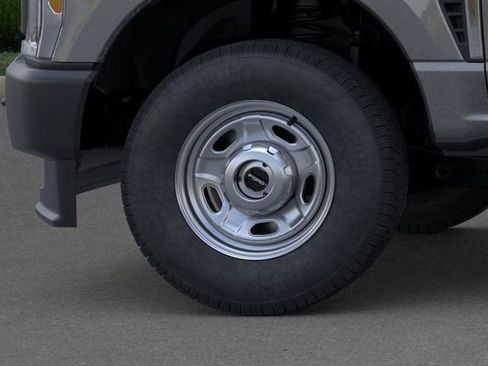 New 2026 Ford F250 XL image 19