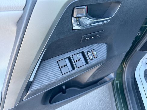 Used 2013 Toyota RAV4 Limited image 19