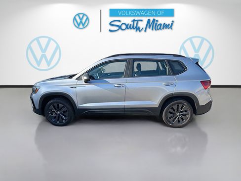 Certified 2023 Volkswagen Taos S image 4
