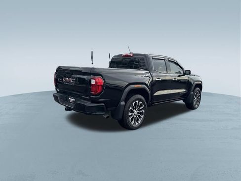 Used 2024 GMC Canyon Denali AWD/4WD image 8