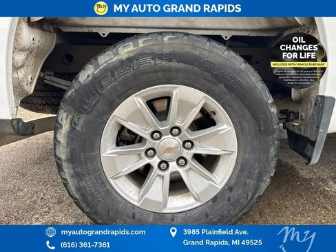 Used 2023 Chevrolet Silverado 1500 LT w/ Work Truck Package AWD/4WD image 32