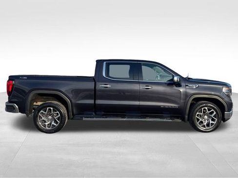 Used 2022 GMC Sierra 1500 SLT w/ SLT Premium Plus Package image 6