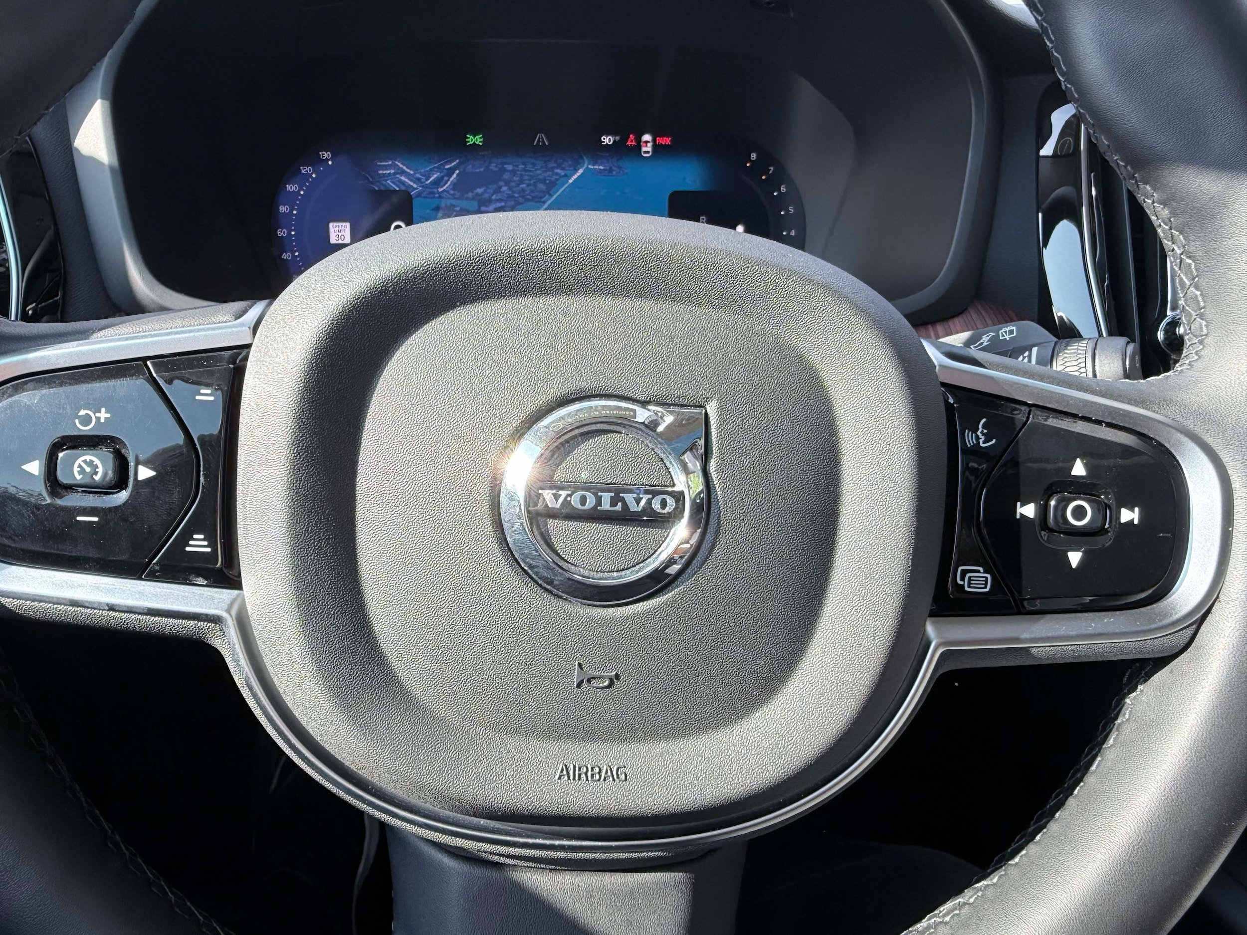 Certified 2025 Volvo V60 B5 Cross Country Plus AWD/4WD image 19