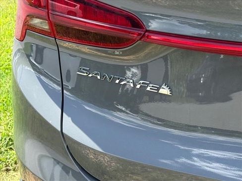 Used 2023 Hyundai Santa Fe SEL FWD image 13