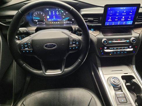 Used 2020 Ford Explorer Limited AWD/4WD image 22