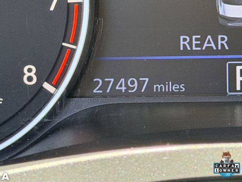 Used 2025 Nissan Altima 2.5 SV FWD image 24