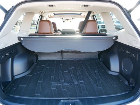 Used 2022 Subaru Forester Touring w/ Popular Package #3 image 18