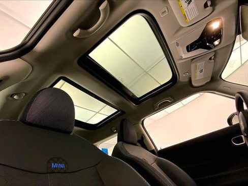 Certified 2025 MINI Cooper S image 26