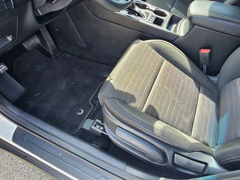 Used 2018 Kia Sportage LX image 25