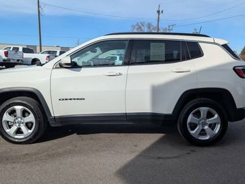 Used 2021 Jeep Compass Latitude w/ Convenience Group image 12