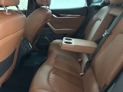 Used 2022 Maserati Levante GT image 24