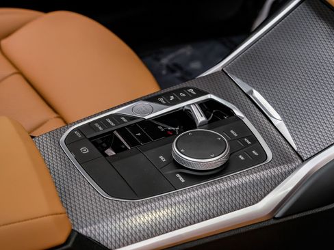 Used 2025 BMW M340i image 30