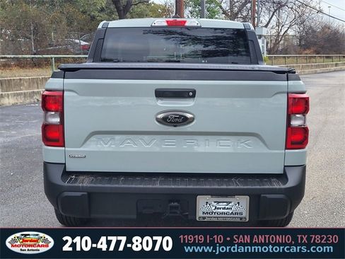 Certified 2024 Ford Maverick XLT w/ XLT Luxury Package image 4