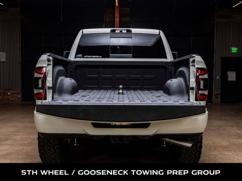 Used 2024 RAM 2500 Limited image 9