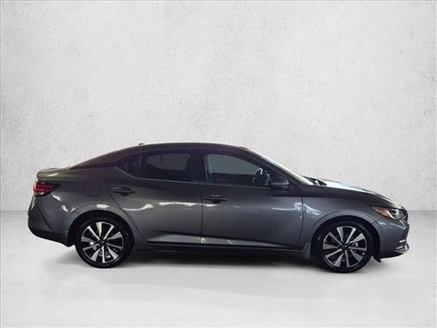 Used 2023 Nissan Sentra SV w/ SV Premium Package FWD image 4