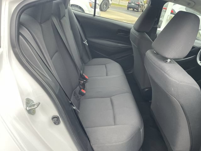 Used 2025 Toyota Corolla LE FWD image 37