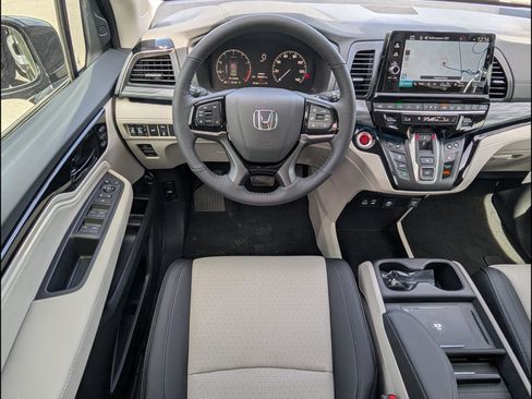 New 2026 Honda Odyssey Elite image 6