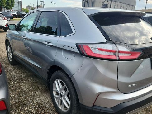 Used 2024 Ford Edge SEL AWD/4WD image 5