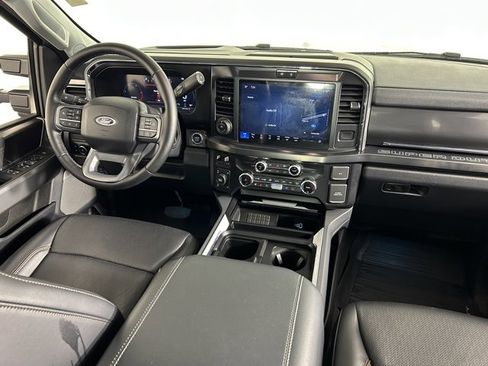 Used 2025 Ford F350 Lariat w/ Lariat Ultimate Package image 14