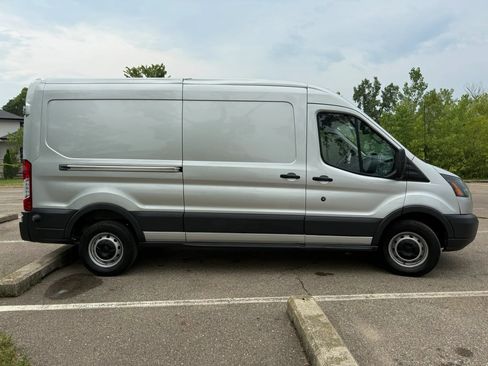 Used 2015 Ford Transit 250 148 Medium Roof w/ Interior Upgrade Package RWD image 4
