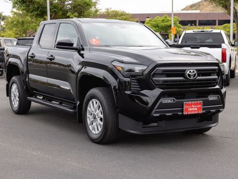New 2026 Toyota Tacoma SR5 image 3