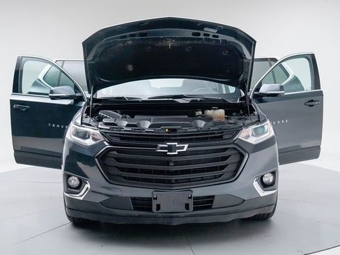 Used 2018 Chevrolet Traverse LT w/ LPO, Black Accent Package image 22
