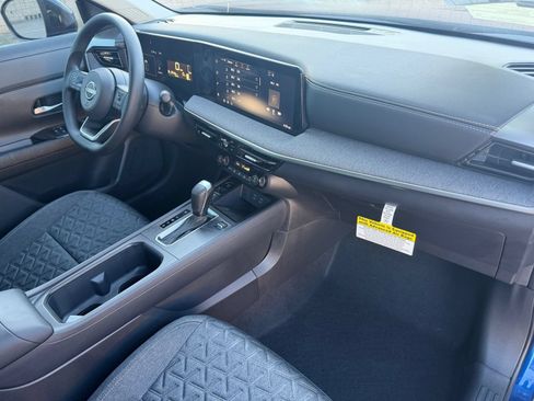 New 2026 Nissan Kicks SV FWD image 12