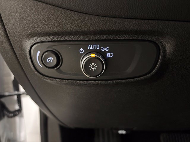 Used 2024 Chevrolet Equinox LT FWD image 14