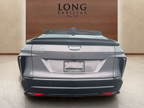 Used 2024 Cadillac Lyriq Tech w/ Driver Assist Package AWD/4WD image 4