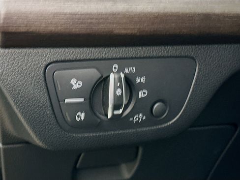 Used 2024 Audi Q5 2.0T Premium Plus image 16