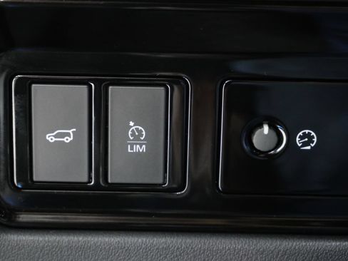 Used 2020 Jaguar F-PACE S AWD/4WD image 15