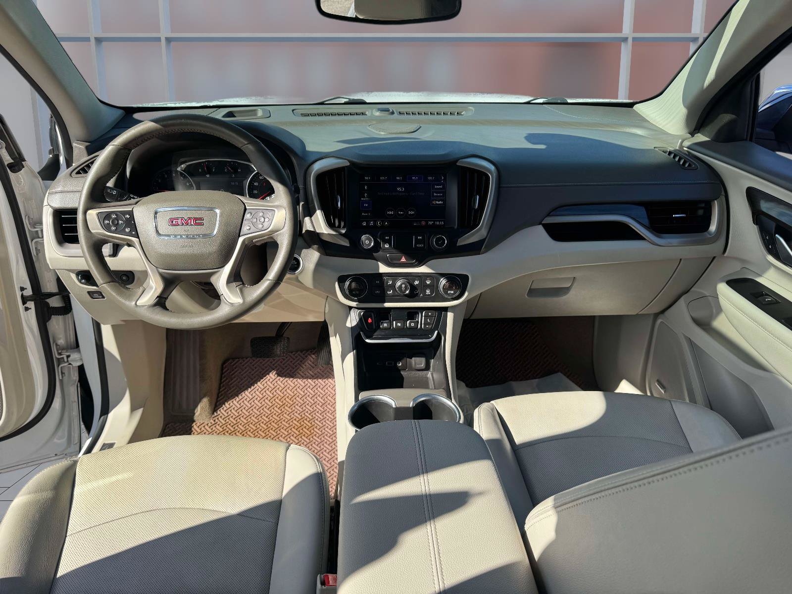 Used 2019 GMC Terrain Denali w/ Advanced Safety Package AWD/4WD image 12
