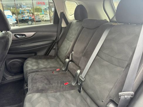 Used 2014 Nissan Rogue SV AWD/4WD image 17