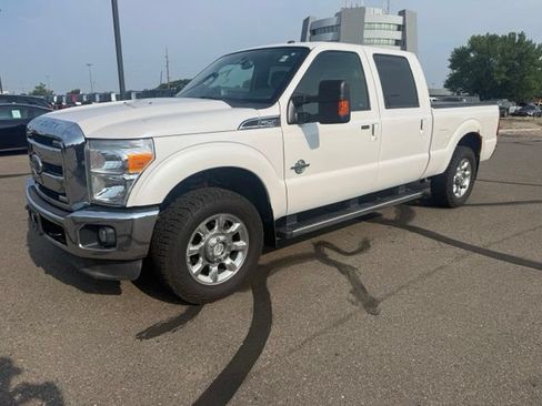 Used 2011 Ford F250 Lariat w/ Lariat Interior Pkg AWD/4WD image 6