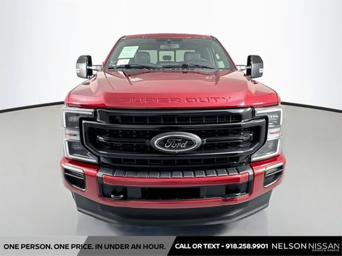 Used 2022 Ford F250 Lariat w/ Black Appearance Package AWD/4WD image 2