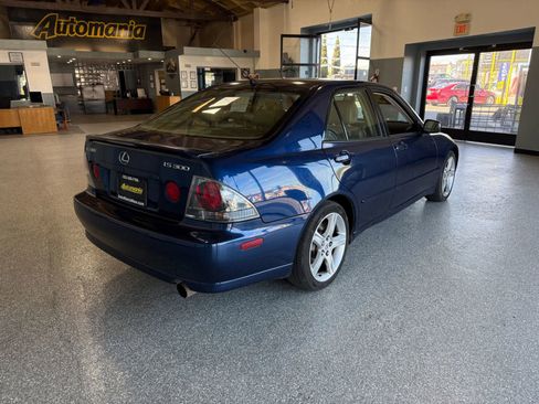 Used 2005 Lexus IS 300 RWD image 7