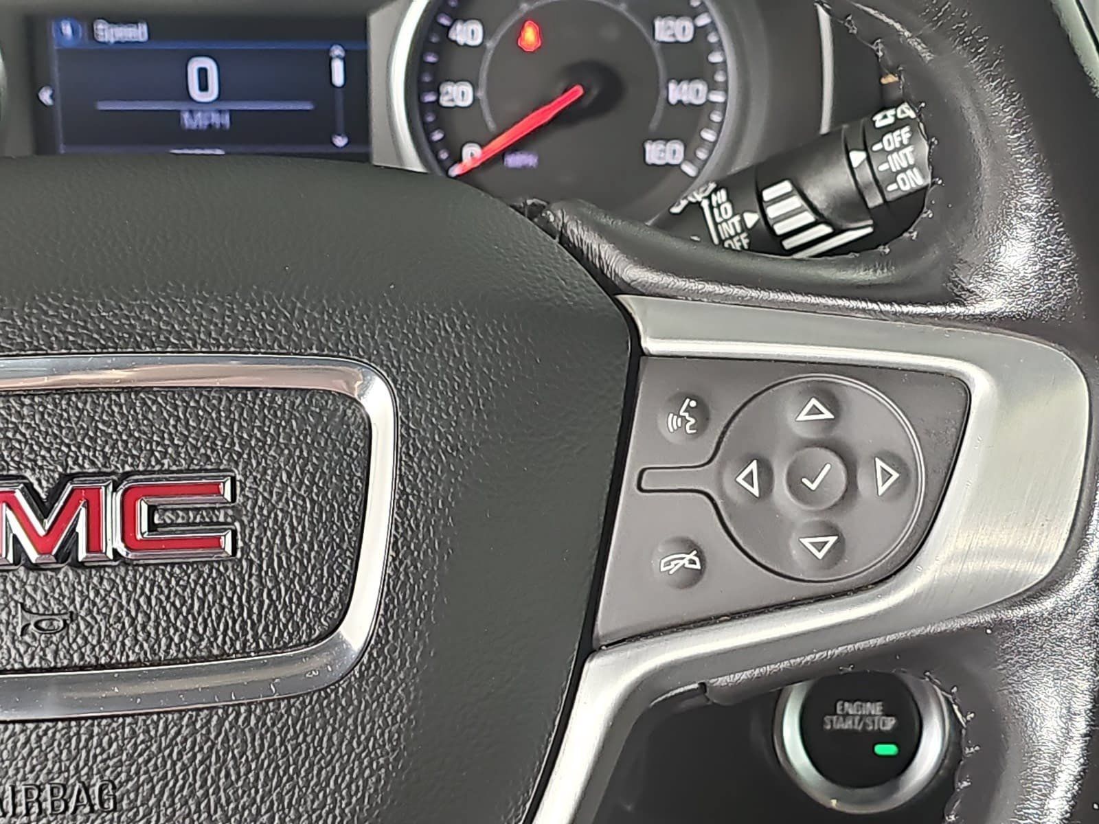 Used 2021 GMC Terrain SLE w/ Elevation Edition AWD/4WD image 15