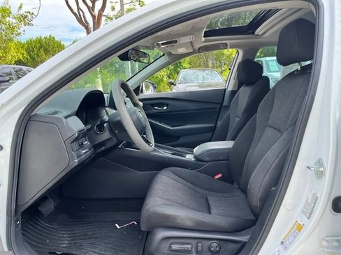 Used 2024 Honda Accord EX image 6