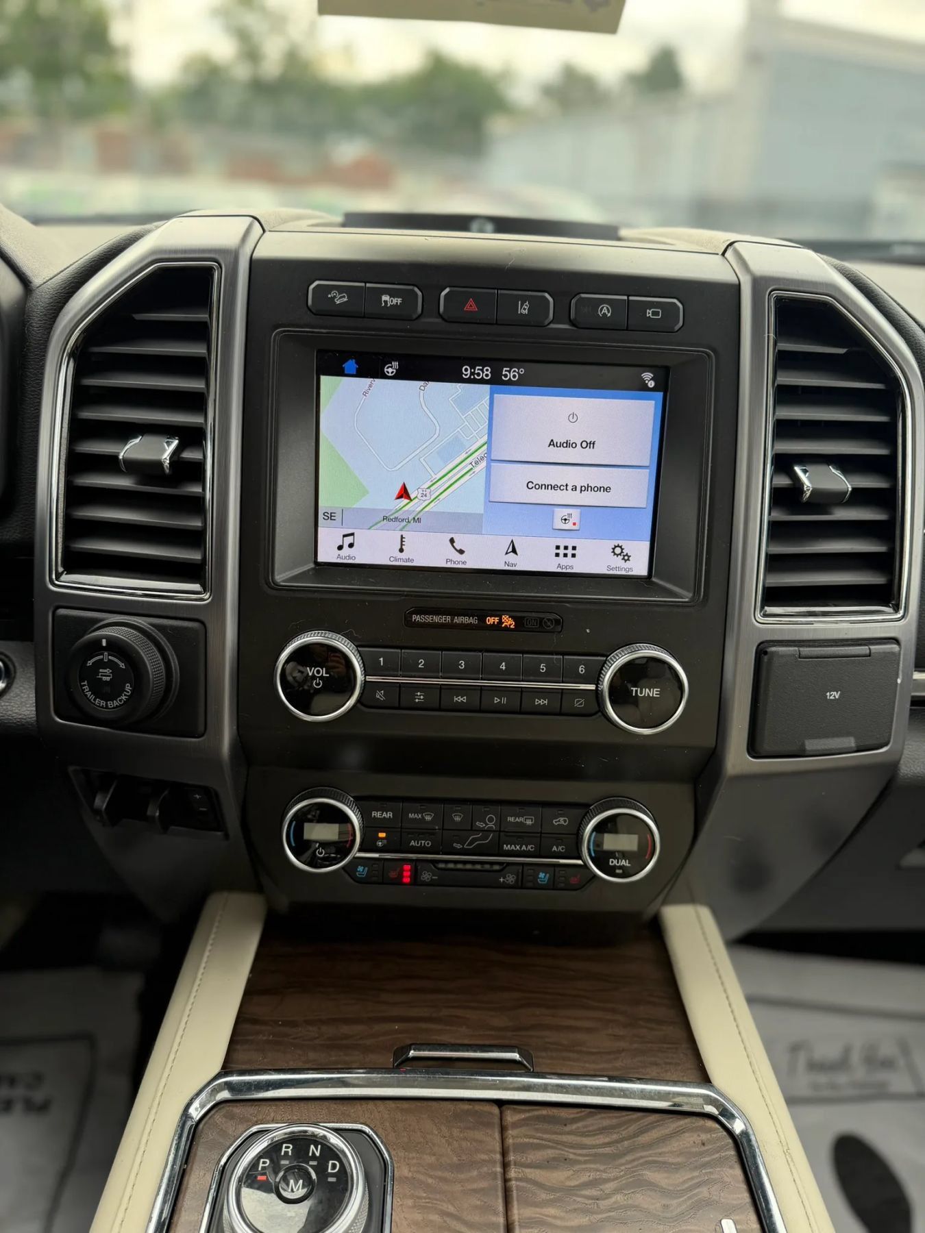 Used 2019 Ford Expedition Platinum AWD/4WD image 13