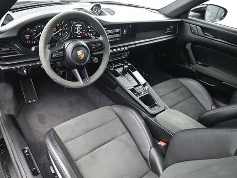 Used 2023 Porsche 911 Carrera 4 GTS image 4