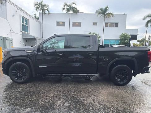 Used 2025 GMC Sierra 1500 Elevation RWD image 2